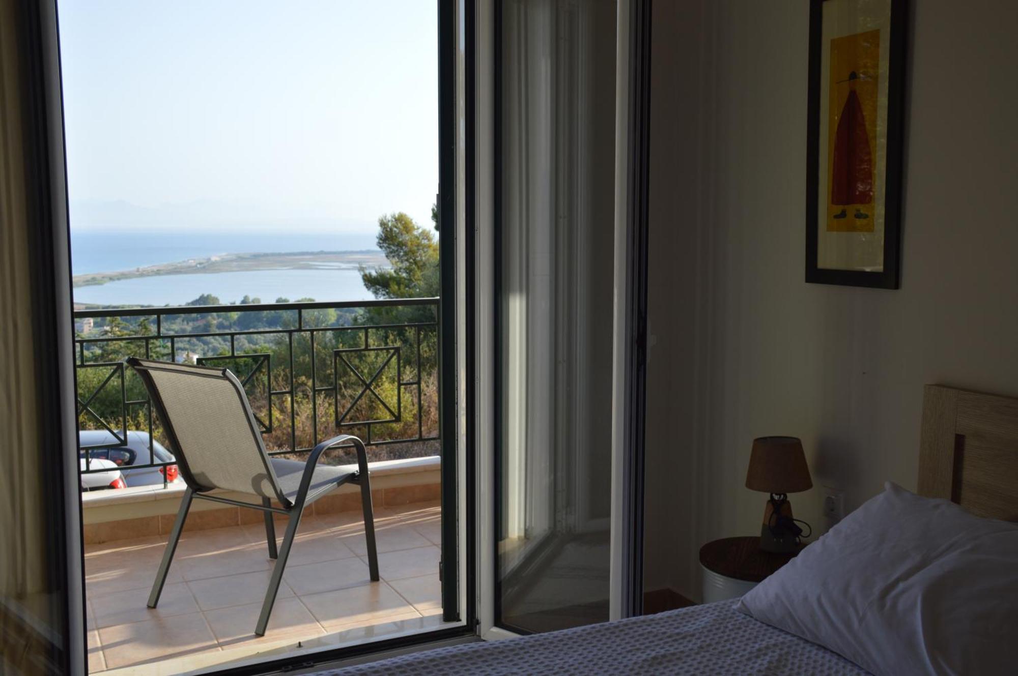 Apartamento Erismini Frínion Exterior foto